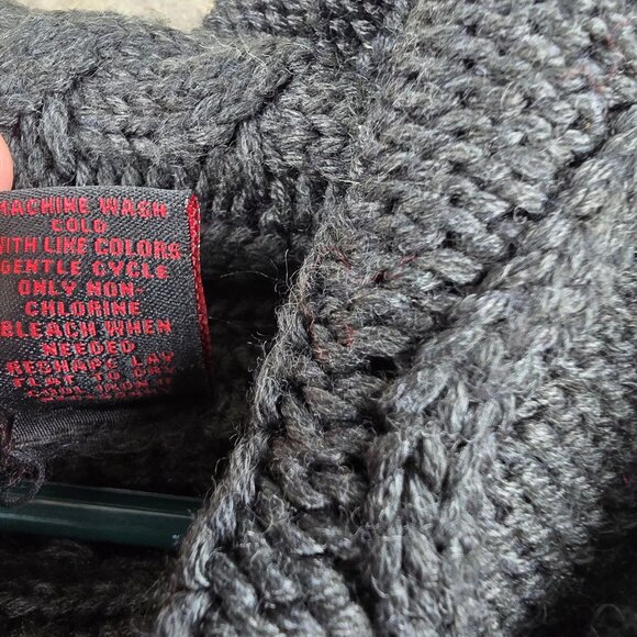 Heart N Crush Womens Black Cable Knit Tunic Sweater Size Small 100% Acrylic - Picture 4 of 6